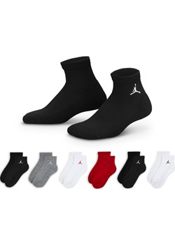 Skarpety do kostki dla dużych dzieci Jordan Everyday Essentials (6 par) - Czerwony ze sklepu Nike poland w kategorii Skarpetki dziecięce - zdjęcie 184284348