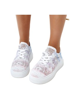 Wielokolorowe sneakersy ażurowe na platformie białe ze sklepu ButyModne.pl w kategorii Buty sportowe damskie - zdjęcie 184285119