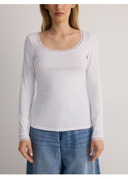 Reserved - Bawełniany longsleeve z koronką - biały ze sklepu Reserved w kategorii Bluzki damskie - zdjęcie 184289997