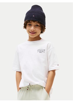 Tommy Hilfiger T-Shirt Varsity Graphic KB0KB09720 Biały Regular Fit ze sklepu MODIVO w kategorii T-shirty chłopięce - zdjęcie 184290519
