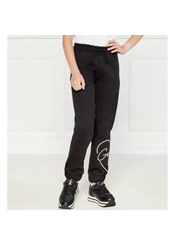 Guess Spodnie dresowe ACTIVE | Regular Fit ze sklepu Gomez Fashion Store w kategorii Spodnie dziewczęce - zdjęcie 184296526