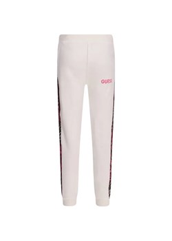 Guess Spodnie dresowe | Regular Fit ze sklepu Gomez Fashion Store w kategorii Spodnie dziewczęce - zdjęcie 184296766