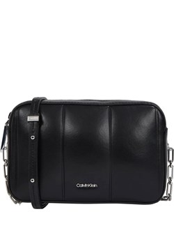 Calvin Klein Listonoszka ze sklepu Gomez Fashion Store w kategorii Listonoszki - zdjęcie 184297347