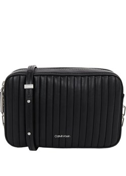 Calvin Klein Listonoszka ze sklepu Gomez Fashion Store w kategorii Listonoszki - zdjęcie 184297356