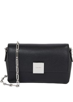 Calvin Klein Listonoszka ze sklepu Gomez Fashion Store w kategorii Listonoszki - zdjęcie 184297377