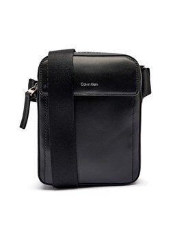 Calvin Klein Reporterka SLEEK ze sklepu Gomez Fashion Store w kategorii Torby męskie - zdjęcie 184298849