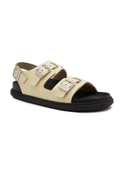 Birkenstock Skórzane sandały Cannes EXQ LE Butter ze sklepu Gomez Fashion Store w kategorii Sandały damskie - zdjęcie 184299878