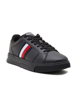 Tommy Hilfiger Skórzane sneakersy STRIPES ESS ze sklepu Gomez Fashion Store w kategorii Buty sportowe męskie - zdjęcie 184301619