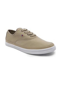 Tommy Hilfiger Tenisówki ESSENTIAL KESHA ze sklepu Gomez Fashion Store w kategorii Trampki damskie - zdjęcie 184301839