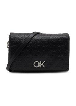 Calvin Klein Torebka na ramię ze sklepu Gomez Fashion Store w kategorii Listonoszki - zdjęcie 184302426
