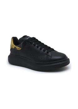 Alexander McQueen Skórzane sneakersy Larry ze sklepu Gomez Fashion Store w kategorii Buty sportowe męskie - zdjęcie 184302708
