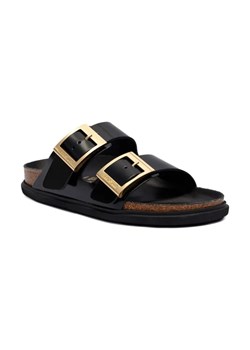 Birkenstock Skórzane klapki Arizona Droplet Buckle ze sklepu Gomez Fashion Store w kategorii Klapki damskie - zdjęcie 184302909