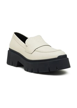 HUGO Skórzane loafersy Kris ze sklepu Gomez Fashion Store w kategorii Półbuty damskie - zdjęcie 184302928