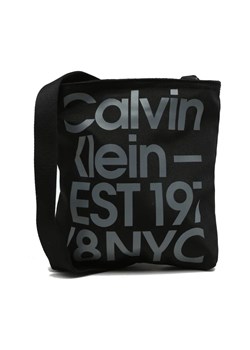 Calvin Klein Jeans Reporterka SPORT ESSENTIALS FLATPACK18 GR ze sklepu Gomez Fashion Store w kategorii Torby męskie - zdjęcie 184303058