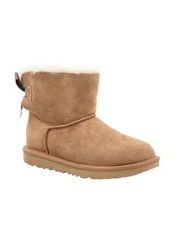 UGG Ocieplane śniegowce K MINI BAILEY BOW II | z dodatkiem skóry ze sklepu Gomez Fashion Store w kategorii Buty zimowe dziecięce - zdjęcie 184303967
