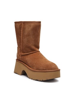 UGG Skórzane śniegowce CLASSIC SHORT NEW HEIGHTS | z dodatkiem wełny ze sklepu Gomez Fashion Store w kategorii Śniegowce damskie - zdjęcie 184304569