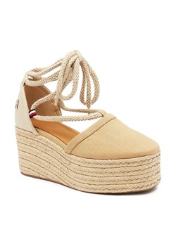 Tommy Hilfiger Sandały | z dodatkiem skóry ze sklepu Gomez Fashion Store w kategorii Sandały damskie - zdjęcie 184306516