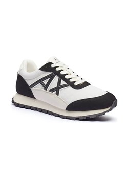 Armani Exchange Sneakersy ze sklepu Gomez Fashion Store w kategorii Buty sportowe damskie - zdjęcie 184307235