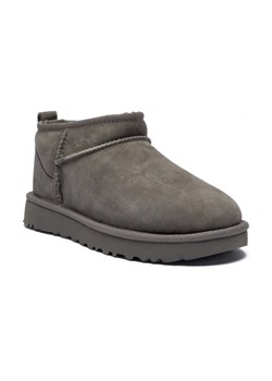 UGG Skórzane śniegowce CLASSIC ultra mini | z dodatkiem wełny ze sklepu Gomez Fashion Store w kategorii Śniegowce damskie - zdjęcie 184308467