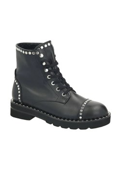 Stuart Weitzman Skórzane botki MILA LIFT STUDS ze sklepu Gomez Fashion Store w kategorii Workery damskie - zdjęcie 184309185
