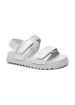 Guess Sandały FADISON ze sklepu Gomez Fashion Store w kategorii Sandały damskie - zdjęcie 184309188