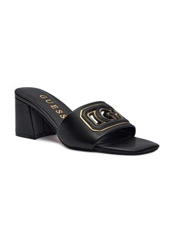 Guess Skórzane klapki na słupku GANIKA ze sklepu Gomez Fashion Store w kategorii Klapki damskie - zdjęcie 184309579