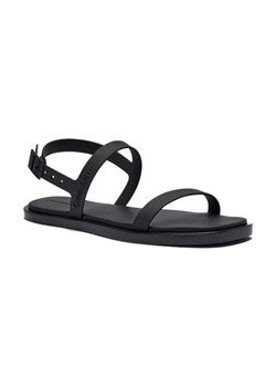 Calvin Klein Sandały - id: 2006830 - marki Calvin Klein - 184310246 Calvin Klein Sandały ze sklepu Gomez Fashion Store w kategorii Sandały damskie - zdjęcie 184310246