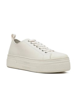 Armani Exchange Trampki ze sklepu Gomez Fashion Store w kategorii Buty sportowe damskie - zdjęcie 184310469