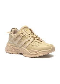 Guess Sneakersy BELLUNA ze sklepu Gomez Fashion Store w kategorii Buty sportowe damskie - zdjęcie 184310568