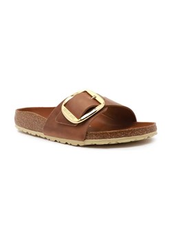 Birkenstock Skórzane klapki Madrid Big Buckle LEOI - id: BR232W000015237 - marki BIRKENSTOCK - 184310808 Birkenstock Skórzane klapki Madrid Big Buckle LEOI ze sklepu Gomez Fashion Store w kategorii Klapki damskie - zdjęcie 184310808