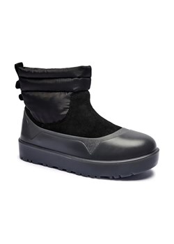 UGG Skórzane śniegowce CLASSIC MINI MOD ze sklepu Gomez Fashion Store w kategorii Buty zimowe męskie - zdjęcie 184311797