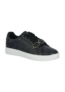 Guess Trampki BABEE | z dodatkiem skóry ze sklepu Gomez Fashion Store w kategorii Trampki damskie - zdjęcie 184311847