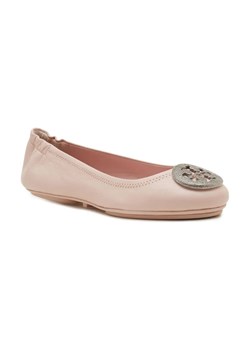 TORY BURCH Skórzane baleriny MINNIE TRAVEL BALLET PAVE ze sklepu Gomez Fashion Store w kategorii Balerinki - zdjęcie 184312666