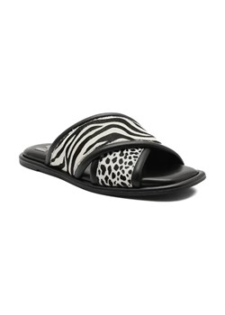 Michael Kors Skórzane klapki GIDEON SLIDE ze sklepu Gomez Fashion Store w kategorii Klapki damskie - zdjęcie 184313138