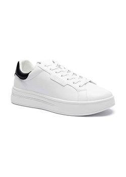 Guess Skórzane sneakersy WINNO ze sklepu Gomez Fashion Store w kategorii Buty sportowe męskie - zdjęcie 184313297