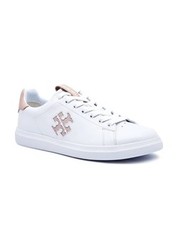 TORY BURCH Skórzane sneakersy DOUBLE T HOWELL COURT ze sklepu Gomez Fashion Store w kategorii Buty sportowe damskie - zdjęcie 184313638