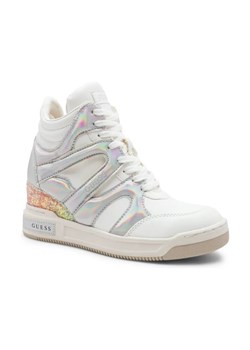 Guess Sneakersy LISA | z dodatkiem skóry ze sklepu Gomez Fashion Store w kategorii Buty sportowe damskie - zdjęcie 184313689