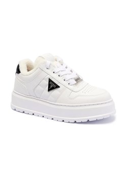 Guess Ocieplane sneakersy TERRIA2 ze sklepu Gomez Fashion Store w kategorii Buty sportowe damskie - zdjęcie 184314076