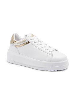 Love Moschino Skórzane sneakersy ze sklepu Gomez Fashion Store w kategorii Buty sportowe damskie - zdjęcie 184314425