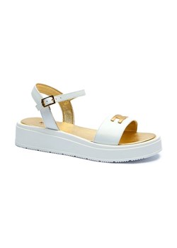 Elisabetta Franchi Skórzane sandały ze sklepu Gomez Fashion Store w kategorii Sandały damskie - zdjęcie 184314559
