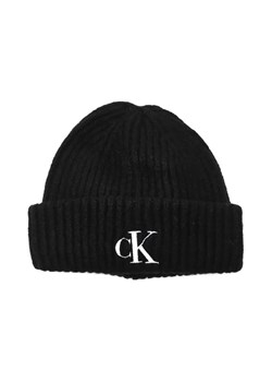 Calvin Klein Jeans Czapka | z dodatkiem wełny ze sklepu Gomez Fashion Store w kategorii Czapki zimowe damskie - zdjęcie 184316499