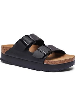 Birkenstock Klapki Arizona Birkenstock x Papillo ze sklepu Gomez Fashion Store w kategorii Klapki damskie - zdjęcie 184319176