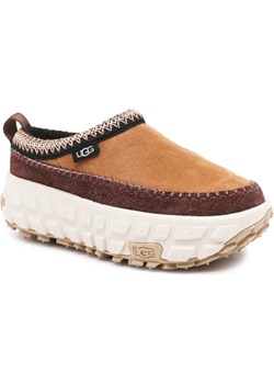 UGG Skórzane klapki VENTURE DAZE ze sklepu Gomez Fashion Store w kategorii Klapki damskie - zdjęcie 184319369