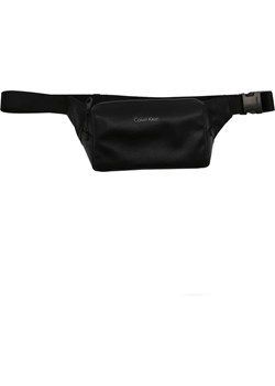 Calvin Klein Saszetka nerka ze sklepu Gomez Fashion Store w kategorii Nerki - zdjęcie 184320019