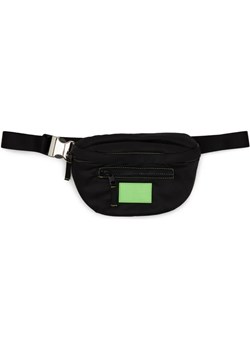 Calvin Klein Jeans Saszetka nerka ze sklepu Gomez Fashion Store w kategorii Nerki - zdjęcie 184320238