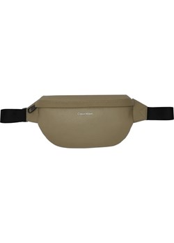 Calvin Klein Saszetka nerka ze sklepu Gomez Fashion Store w kategorii Nerki - zdjęcie 184320386