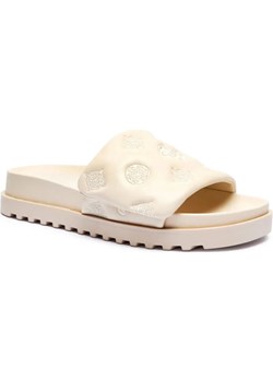 Guess Klapki FABIO2 ze sklepu Gomez Fashion Store w kategorii Klapki damskie - zdjęcie 184320537