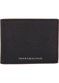 Tommy Hilfiger Skórzany portfel TH STRUC MINI CC ze sklepu Gomez Fashion Store w kategorii Portfele męskie - zdjęcie 184320925