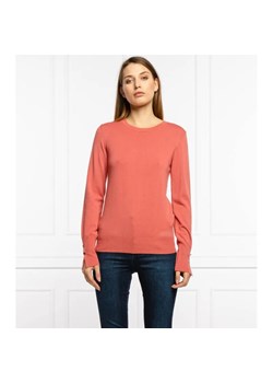 GUESS Sweter | Slim Fit ze sklepu Gomez Fashion Store w kategorii Swetry damskie - zdjęcie 184322389