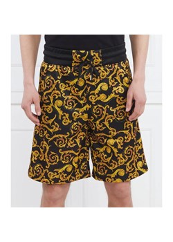 Versace Jeans Couture Szorty | Regular Fit ze sklepu Gomez Fashion Store w kategorii Spodenki męskie - zdjęcie 184323038